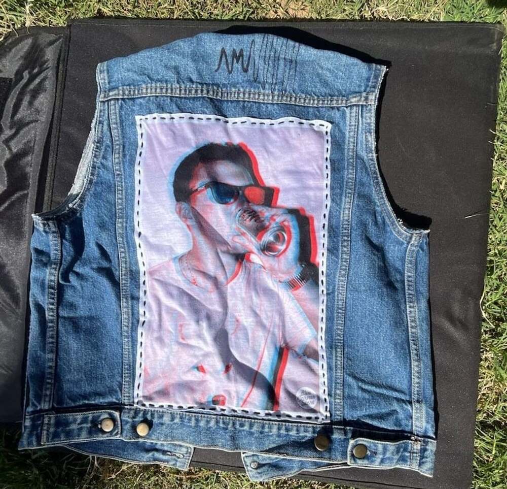 LA DETRESSE Chrome Amnesia Hand Denim Jean Jacket Top Size Small